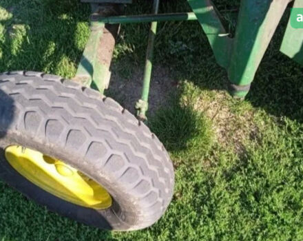 Джон Дір 330, об'ємом двигуна 0 л та пробігом 0 тис. км за 7200 $, фото 2 на Automoto.ua
