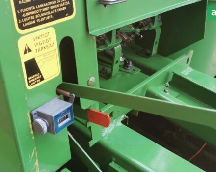 Джон Дір 330, об'ємом двигуна 0 л та пробігом 0 тис. км за 6200 $, фото 2 на Automoto.ua