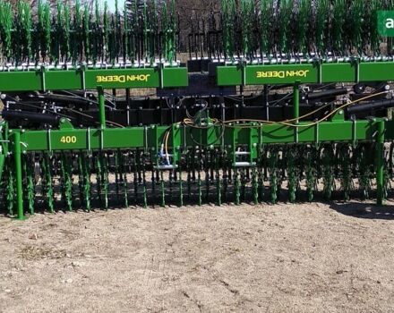 Джон Дир 400 2021 в Кропивницком (Кировограде) на Automoto.ua Джон Дир 400, объемом двигателя 0 л и пробегом 0 тыс. км за 3000 $, фото 1 на Automoto.ua