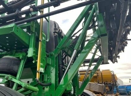 Зеленый Джон Дир 4730, объемом двигателя 0 л и пробегом 0 тыс. км за 197670 $, фото 34 на Automoto.ua