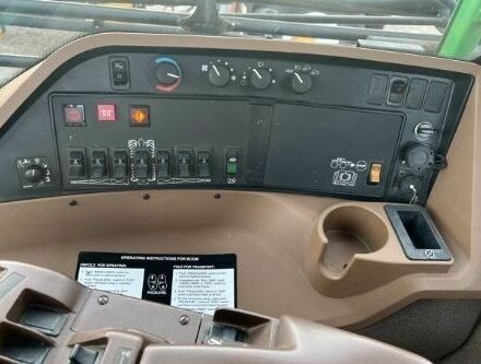 Зеленый Джон Дир 4730, объемом двигателя 0 л и пробегом 0 тыс. км за 197670 $, фото 55 на Automoto.ua