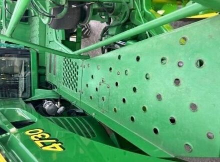 Зеленый Джон Дир 4730, объемом двигателя 0 л и пробегом 0 тыс. км за 197670 $, фото 44 на Automoto.ua