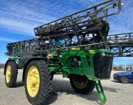 Джон Дір 4930 2011 у Хмельницькому на Automoto.ua Зелений Джон Дір 4930, об'ємом двигуна 9 л та пробігом 8 тис. км за 120000 $, фото 1 на Automoto.ua