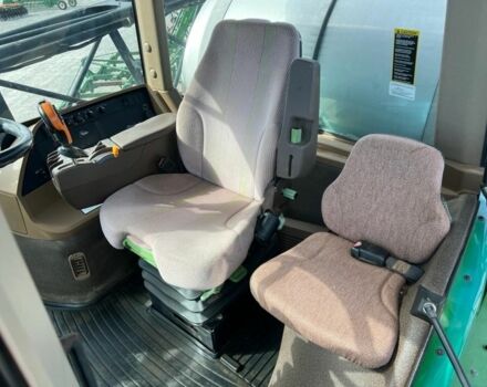 Джон Дір 4930 2011 у Хмельницькому на Automoto.ua Зелений Джон Дір 4930, об'ємом двигуна 9 л та пробігом 8 тис. км за 120000 $, фото 4 на Automoto.ua