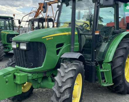 Джон Дир 5090, объемом двигателя 4 л и пробегом 2 тыс. км за 55000 $, фото 1 на Automoto.ua