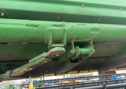 Зеленый Джон Дир 630F HydraFlex, объемом двигателя 0 л и пробегом 0 тыс. км за 19780 $, фото 1 на Automoto.ua