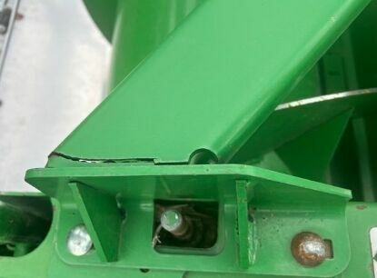 Зеленый Джон Дир 630F HydraFlex, объемом двигателя 0 л и пробегом 0 тыс. км за 19780 $, фото 15 на Automoto.ua