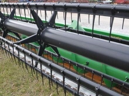 Зеленый Джон Дир 630F HydraFlex, объемом двигателя 0 л и пробегом 0 тыс. км за 23270 $, фото 8 на Automoto.ua