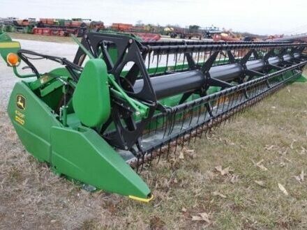 Зеленый Джон Дир 630F HydraFlex, объемом двигателя 0 л и пробегом 0 тыс. км за 23270 $, фото 2 на Automoto.ua