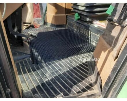 Джон Дир 6400, объемом двигателя 0 л и пробегом 0 тыс. км за 21929 $, фото 10 на Automoto.ua