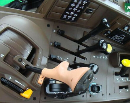 Джон Дир 6520, объемом двигателя 0 л и пробегом 0 тыс. км за 30593 $, фото 5 на Automoto.ua
