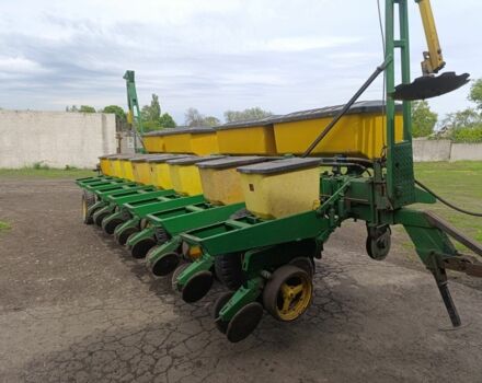 Зелений Джон Дір 7000, об'ємом двигуна 0 л та пробігом 0 тис. км за 10000 $, фото 2 на Automoto.ua