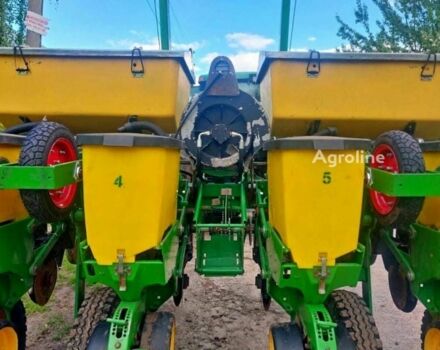 Джон Дир 7200, объемом двигателя 0 л и пробегом 0 тыс. км за 23256 $, фото 5 на Automoto.ua