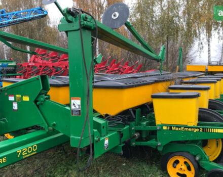 Джон Дир 7200 2007 в Ромнах на Automoto.ua Джон Дир 7200, объемом двигателя 0 л и пробегом 1 тыс. км за 18500 $, фото 1 на Automoto.ua