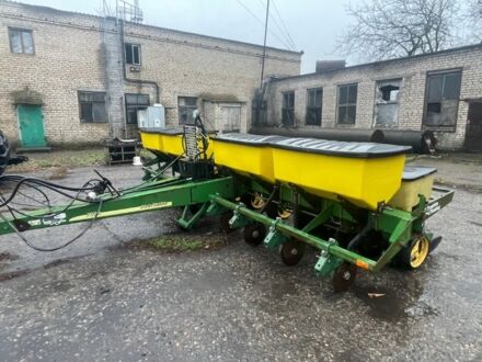 Джон Дір 7200 2022 у Києві на Automoto.ua Зелений Джон Дір 7200, об'ємом двигуна 0 л та пробігом 10 тис. км за 20000 $, фото 1 на Automoto.ua