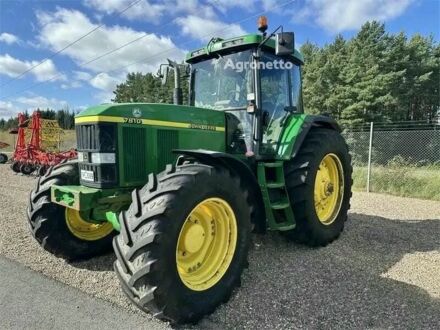 Джон Дир 7810 1999 в Звенигородка на Automoto.ua Джон Дир 7810, объемом двигателя 0 л и пробегом 0 тыс. км за 43639 $, фото 1 на Automoto.ua