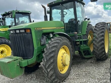 Джон Дир 8220, объемом двигателя 5 л и пробегом 0 тыс. км за 100000 $, фото 1 на Automoto.ua