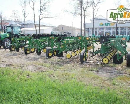 Зеленый Джон Дир 825, объемом двигателя 0 л и пробегом 0 тыс. км за 247739 $, фото 2 на Automoto.ua