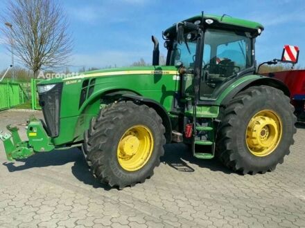 Джон Дир 8285 R 2013 в Звенигородка на Automoto.ua Джон Дир 8285 R, объемом двигателя 0 л и пробегом 0 тыс. км за 94519 $, фото 1 на Automoto.ua