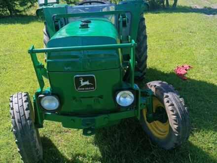 Джон Дір 830 1976 у Чорткові на Automoto.ua Зелений Джон Дір 830, об'ємом двигуна 0 л та пробігом 10 тис. км за 6800 $, фото 1 на Automoto.ua