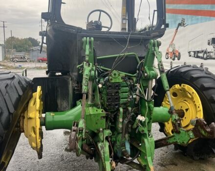 Зеленый Джон Дир 8300, объемом двигателя 0 л и пробегом 10 тыс. км за 10000 $, фото 1 на Automoto.ua