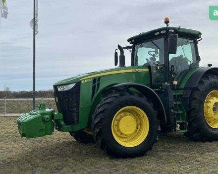 Джон Дир 8400R, объемом двигателя 0 л и пробегом 0 тыс. км за 188886 $, фото 2 на Automoto.ua