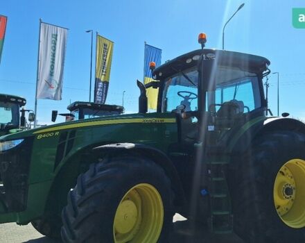 Джон Дир 8400R, объемом двигателя 0 л и пробегом 0 тыс. км за 293954 $, фото 2 на Automoto.ua