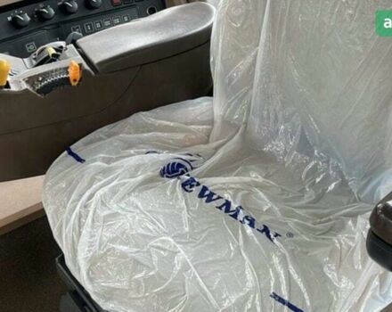 Джон Дир 8410 2001 в Звенигородка на Automoto.ua Джон Дир 8410, объемом двигателя 0 л и пробегом 0 тыс. км за 61306 $, фото 5 на Automoto.ua