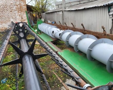 Джон Дир 930 Флекс, объемом двигателя 0 л и пробегом 0 тыс. км за 4600 $, фото 2 на Automoto.ua