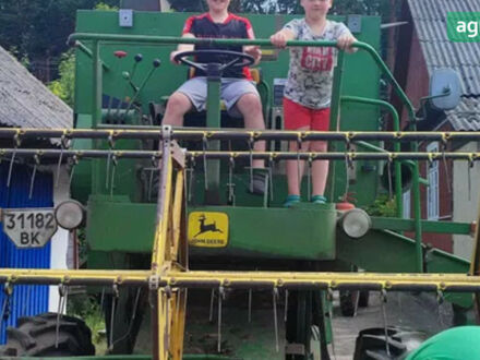 Джон Дир 935, объемом двигателя 0 л и пробегом 0 тыс. км за 9000 $, фото 1 на Automoto.ua