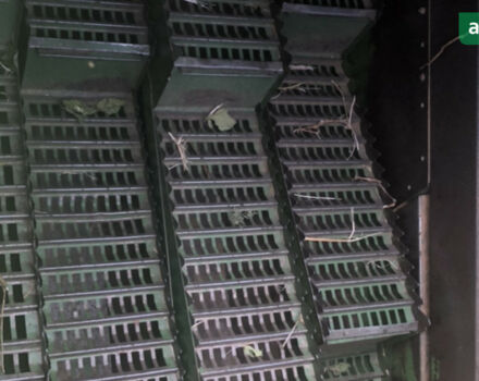 Джон Дир 952, объемом двигателя 3.92 л и пробегом 100 тыс. км за 15999 $, фото 1 на Automoto.ua