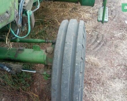 Джон Дир 955 1980 в Кропивницком (Кировограде) на Automoto.ua Джон Дир 955, объемом двигателя 5.39 л и пробегом 0 тыс. км за 10100 $, фото 6 на Automoto.ua