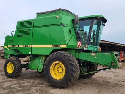 Джон Дир 9600 1997 в Запорожье на Automoto.ua Зеленый Джон Дир 9600, объемом двигателя 7.6 л и пробегом 100 тыс. км за 35000 $, фото 1 на Automoto.ua