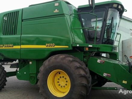 Джон Дір 9650 В 2000 у Рівному на Automoto.ua Зелений Джон Дір 9650 В, об'ємом двигуна 0 л та пробігом 0 тис. км за 73627 $, фото 1 на Automoto.ua