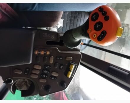 Джон Дир 9660 WTS 2001 в Киеве на Automoto.ua Джон Дир 9660 WTS, объемом двигателя 0 л и пробегом 0 тыс. км за 61813 $, фото 1 на Automoto.ua