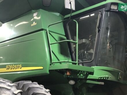 Джон Дір 9760 STS 2004 у Белой Церкве на Automoto.ua Джон Дір 9760 STS, об'ємом двигуна 0 л та пробігом 0 тис. км за 10000 $, фото 1 на Automoto.ua
