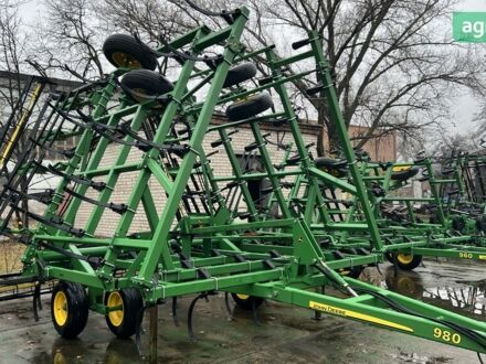 Джон Дир 980 2004 в Днепре (Днепропетровске) на Automoto.ua Джон Дир 980, объемом двигателя 0 л и пробегом 0 тыс. км за 28000 $, фото 1 на Automoto.ua