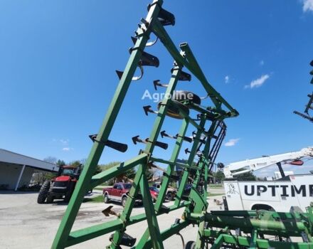 Джон Дир 980 2003 в Обухове на Automoto.ua Зеленый Джон Дир 980, объемом двигателя 0 л и пробегом 0 тыс. км за 21923 $, фото 6 на Automoto.ua