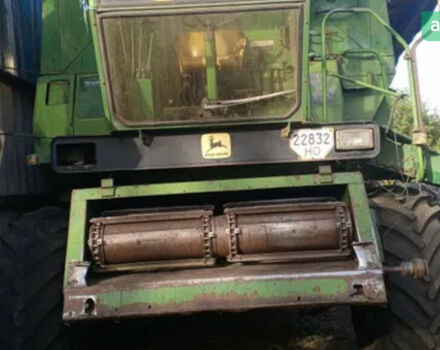 Джон Дир 985 1986 в Нежине на Automoto.ua Джон Дир 985, объемом двигателя 0 л и пробегом 0 тыс. км за 13900 $, фото 1 на Automoto.ua