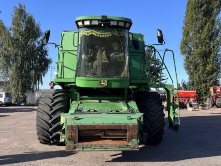 Джон Дир 9880 STS 2004 в Макарове на Automoto.ua Зеленый Джон Дир 9880 STS, объемом двигателя 12.5 л и пробегом 10 тыс. км за 42500 $, фото 1 на Automoto.ua