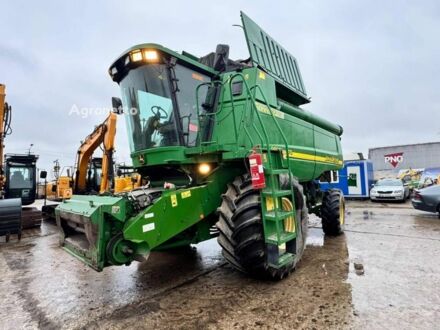 Джон Дір 9880 STS 2005 у Звенигородка на Automoto.ua Зелений Джон Дір 9880 STS, об'ємом двигуна 0 л та пробігом 0 тис. км за 52602 $, фото 1 на Automoto.ua
