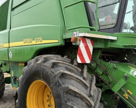 Джон Дір ЦТС 9780 2005 у Раздельной на Automoto.ua Зелений Джон Дір ЦТС 9780, об'ємом двигуна 0 л та пробігом 100 тис. км за 38000 $, фото 1 на Automoto.ua
