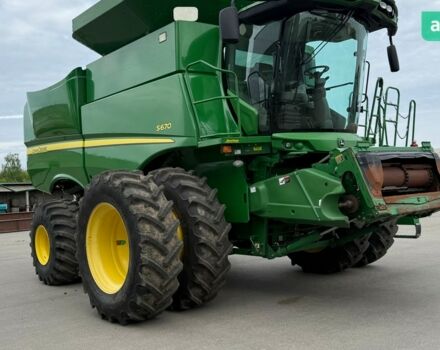 Джон Дир С 670 2012 в Сосницы на Automoto.ua Джон Дир С 670, объемом двигателя 0 л и пробегом 0 тыс. км за 148000 $, фото 1 на Automoto.ua