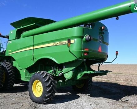 Джон Дир С 670 2013 в Миргороде на Automoto.ua Джон Дир С 670, объемом двигателя 9 л и пробегом 0 тыс. км за 185000 $, фото 8 на Automoto.ua