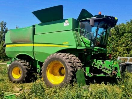 Джон Дір С680 2013 у Сумах на Automoto.ua Джон Дір С680, об'ємом двигуна 13.5 л та пробігом 1 тис. км за 170000 $, фото 1 на Automoto.ua