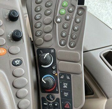 Зеленый Джон Дир С680, объемом двигателя 0 л и пробегом 0 тыс. км за 168636 $, фото 65 на Automoto.ua