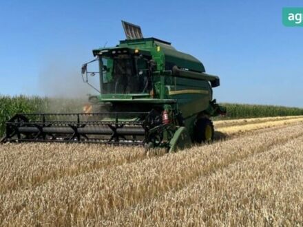 Джон Дір В 440 2017 у Звенигородка на Automoto.ua Джон Дір В 440, об'ємом двигуна 0 л та пробігом 0 тис. км за 70467 $, фото 1 на Automoto.ua