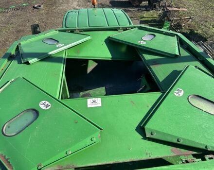 Джон Дир Другая, объемом двигателя 0.9 л и пробегом 8 тыс. км за 75000 $, фото 10 на Automoto.ua