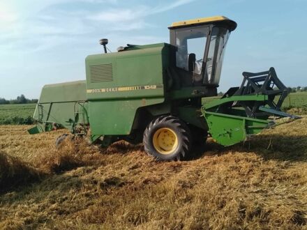 Джон Дір Другая 1982 у Стрые на Automoto.ua Джон Дір Другая, об'ємом двигуна 0 л та пробігом 0 тис. км за 21990 $, фото 1 на Automoto.ua