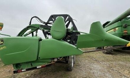 Джон Дір Другая, об'ємом двигуна 0 л та пробігом 0 тис. км за 65039 $, фото 22 на Automoto.ua